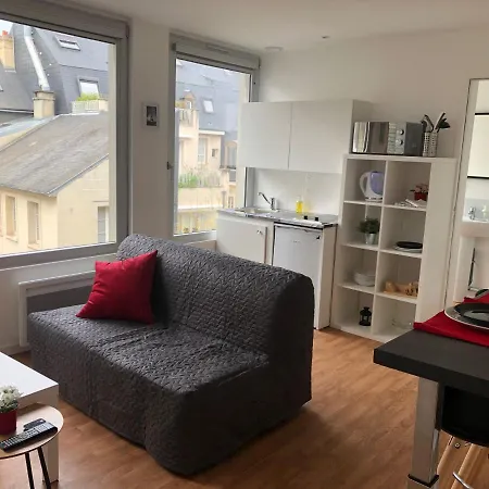 Appartement HYPER CENTRE - WIFI FIBRE GRATUIT - JERGWELOH - Le Parisien à Caen Extérieur photo