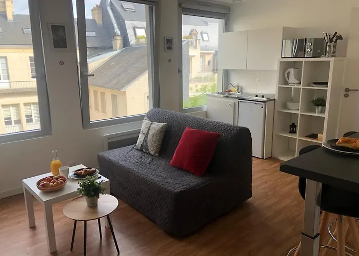 HYPER CENTRE - WIFI FIBRE GRATUIT - JERGWELOH - Le Parisien